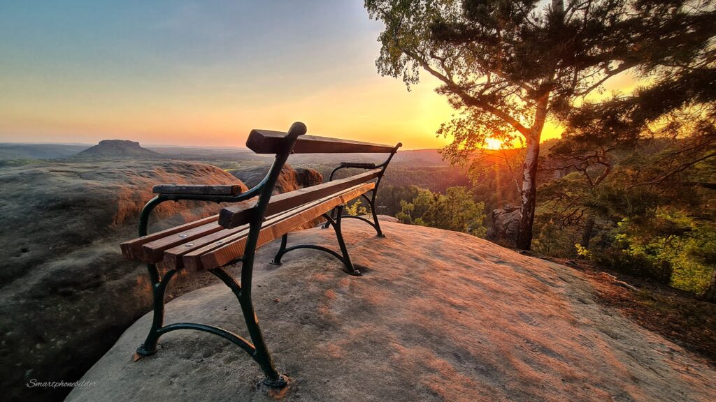 Ausblick Waitzdorfer Aussicht bei Sonnenuntergang