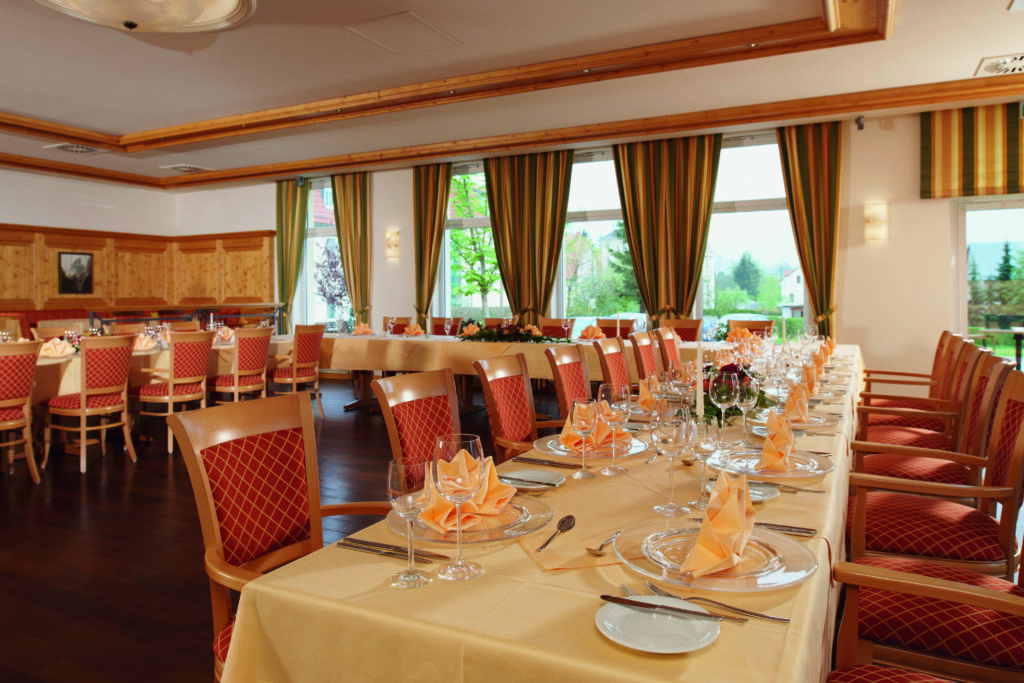 Feierlichkeiten Restaurant Parkhotel Neustadt